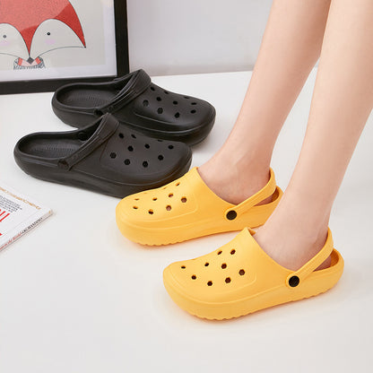 2024 new men and women bathroom bath special leaking slippers couple four seasons home non-slip hollow quick-drying wear-resistant