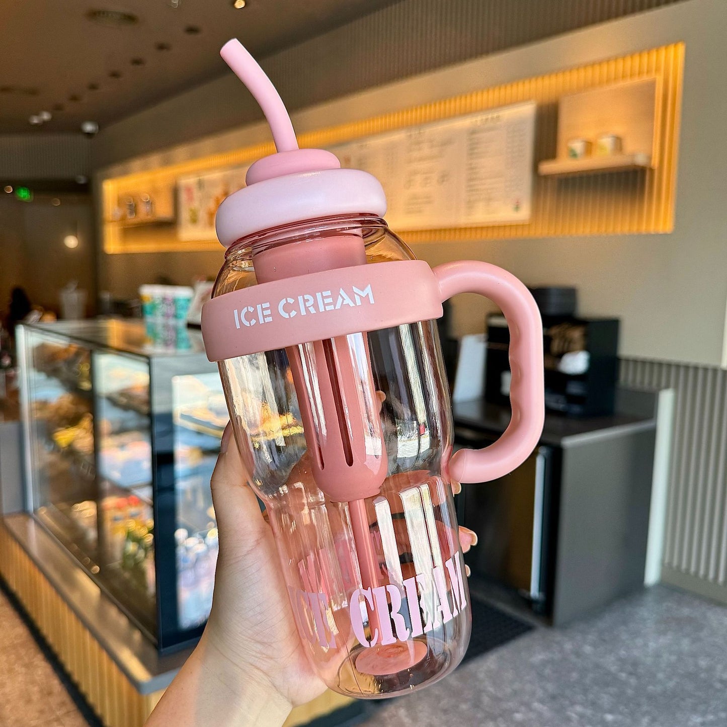 夏季高颜值女生巨无霸水杯顿顿桶奶茶杯可爱吸管大容量塑料水壶